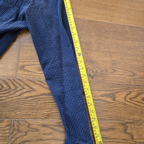 Men's J Crew Blue Checkered Seersucker Shirt - Picture 2 of 5